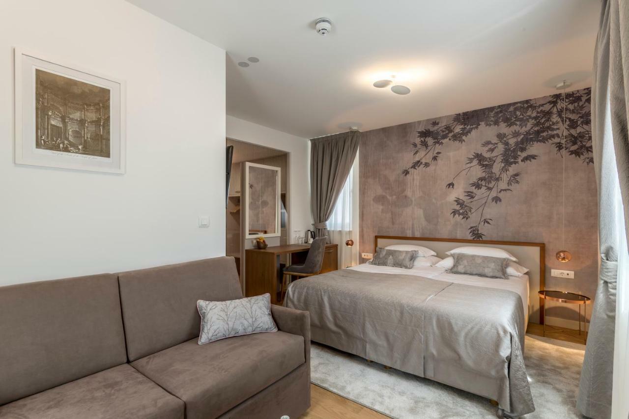 Residence Stine Split Eksteriør billede