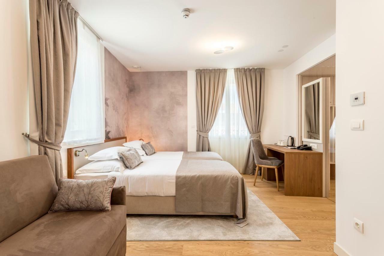 Residence Stine Split Eksteriør billede